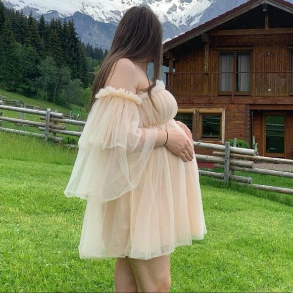🌻HP 🌻. Maternity dress off shoulder cream ruffle mesh  fairy - Picture 3 of 13